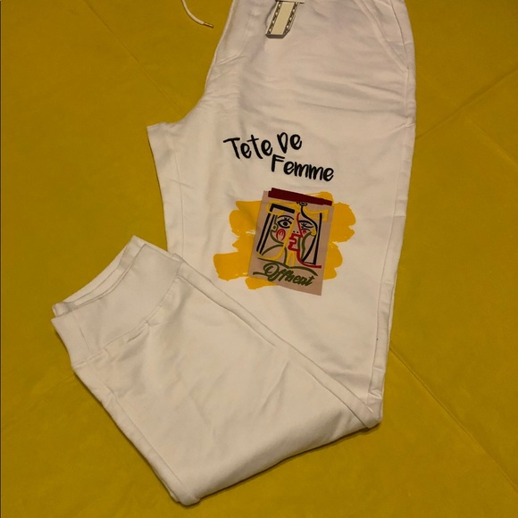 Pants - Picture 3 of 4